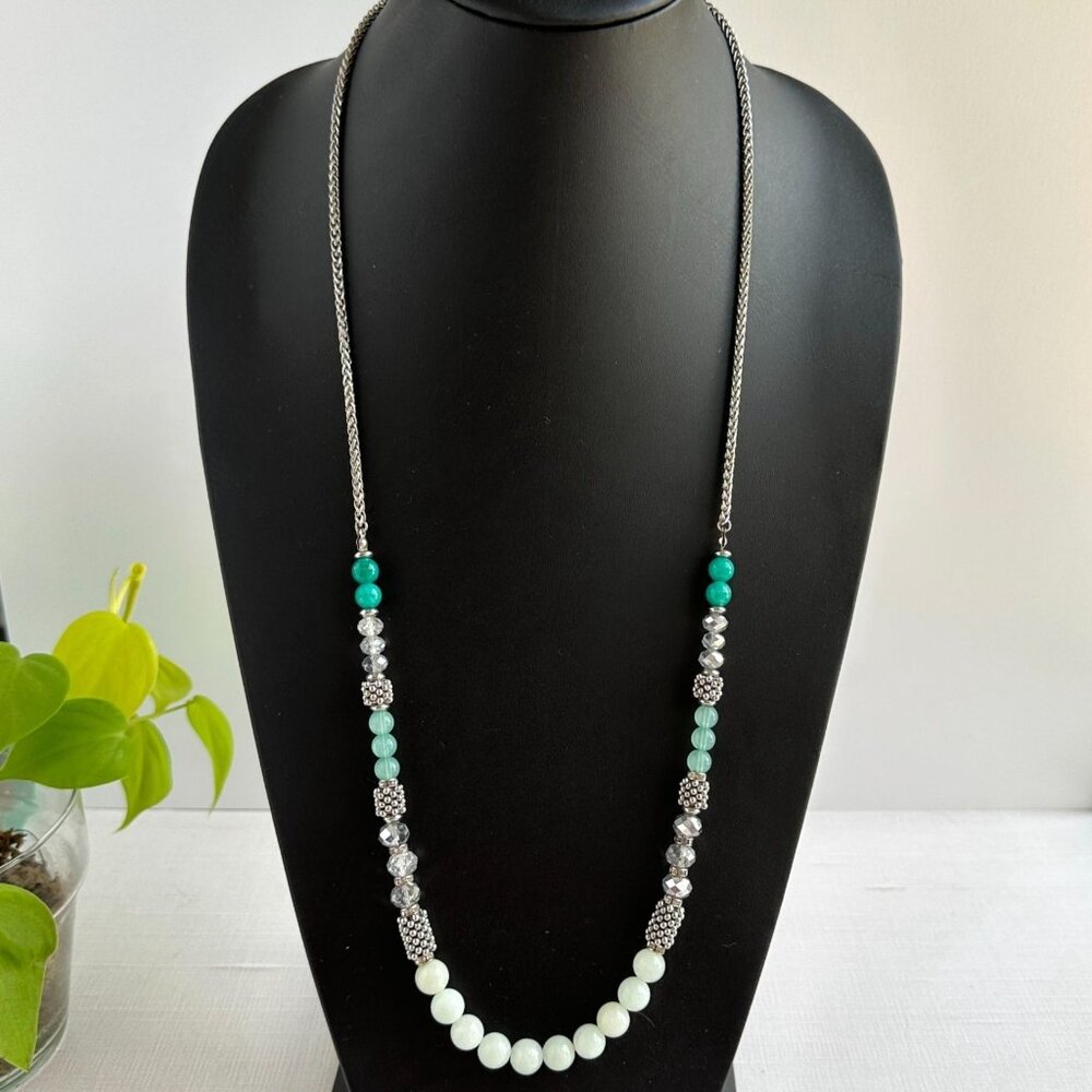 1980s Faux Jade & Glass Bead Necklace With Silver-Tone Chain 34" Long